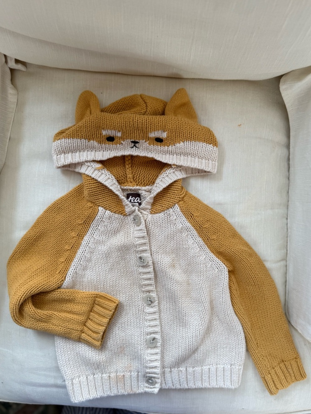 Tea Collection Baby Cardigan- Oatmeal Shiba Inu knit 100% cotton sweater - Picture 3 of 7